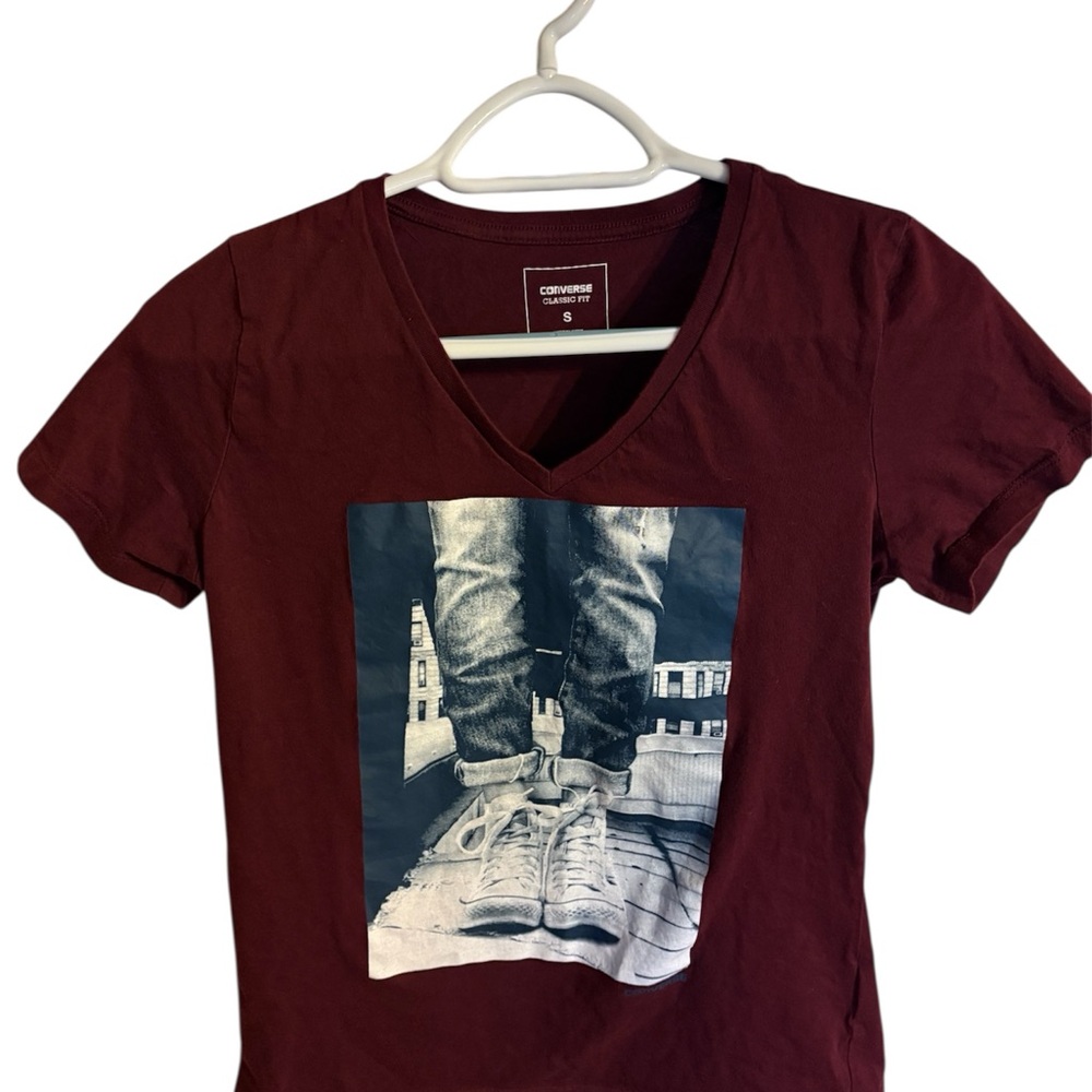 Converse Women’s Burgundy Graphic Tee